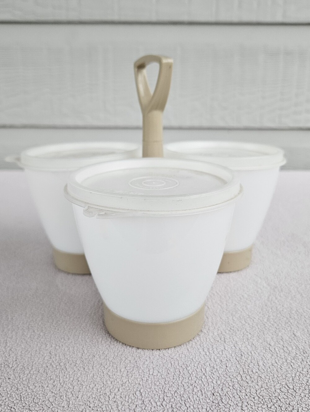 VTG Tupperware Condiment Caddy With Holder 3 Containers Lids Almond Clear - Picture 2 of 10